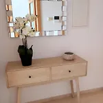 Apartmán Encantador En Marbella, Bonita Terraza Y Vista Al Mar *