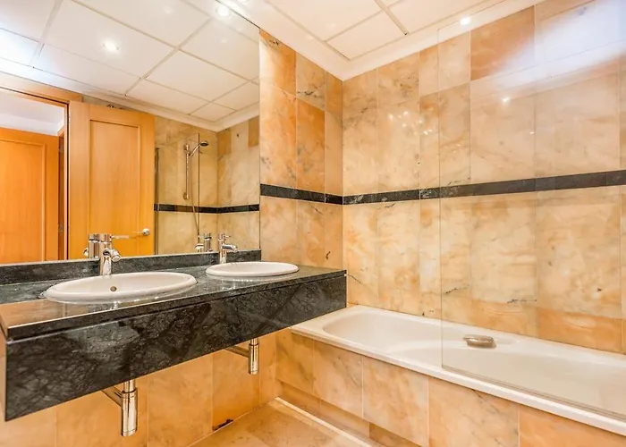 Encantador En Marbella, Bonita Terraza Y Vista Al Mar * マルベーリャ